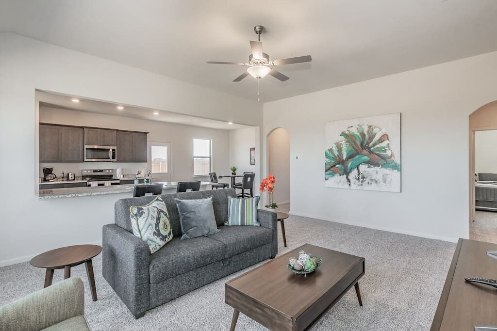 Amazing Contemporary 4BR New Retreat ~ Fam&Group