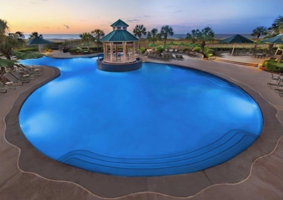 Indoor pool, outdoor pool