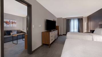 In-room safe, bed sheets