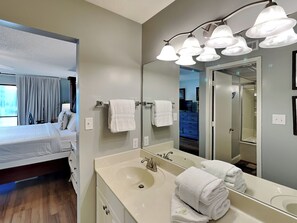 Condo (Villa 3207 - No Pets)