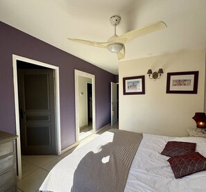 4 chambres, accès au Wi-Fi (inclus)