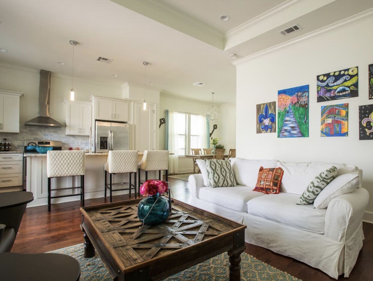 Artistic House in New Orleans 6-8 minutes to French Quarters