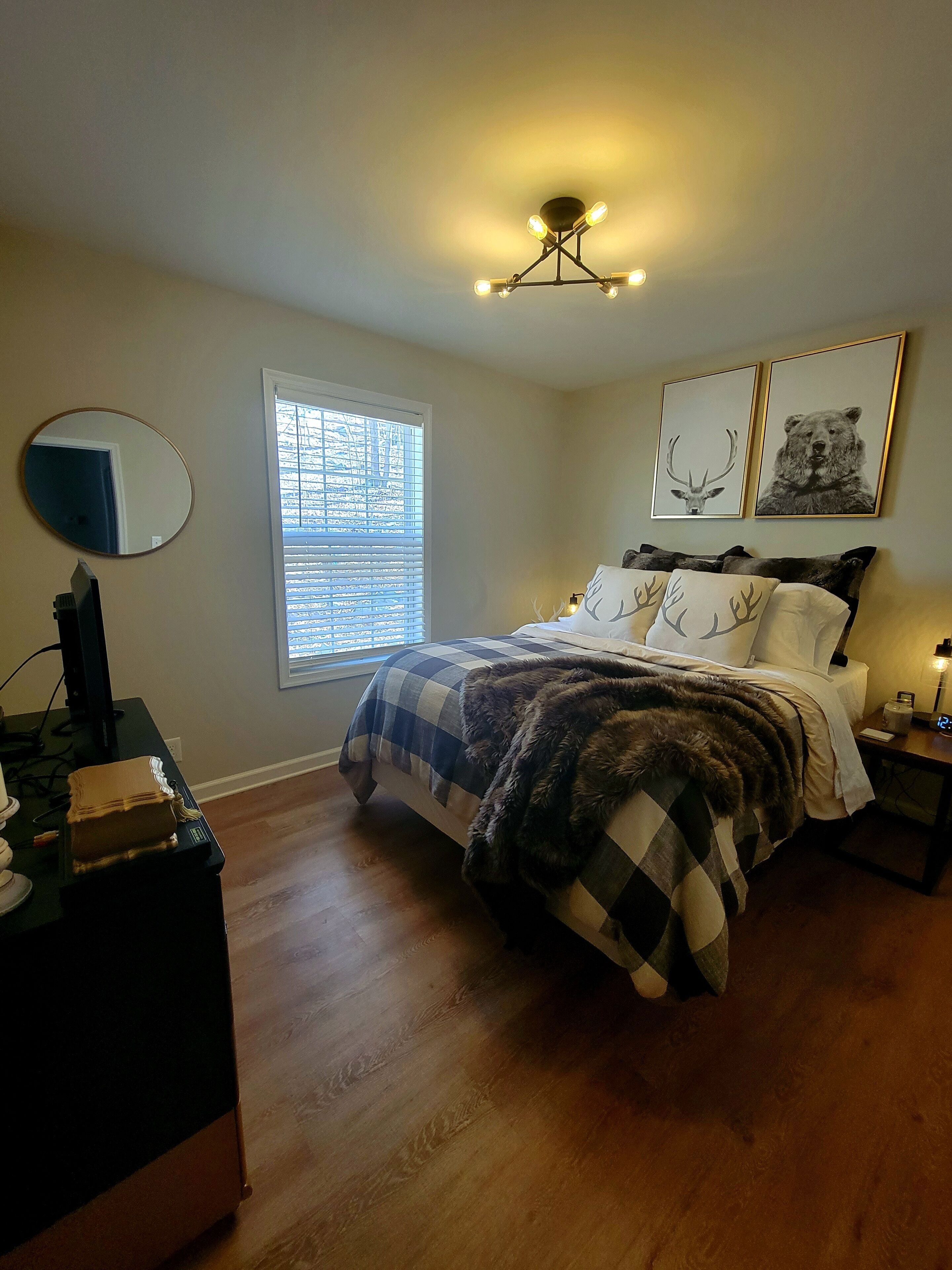 Hot tub/Pool Table/Wi-Fi/Gym/Views/Pets/Tanning