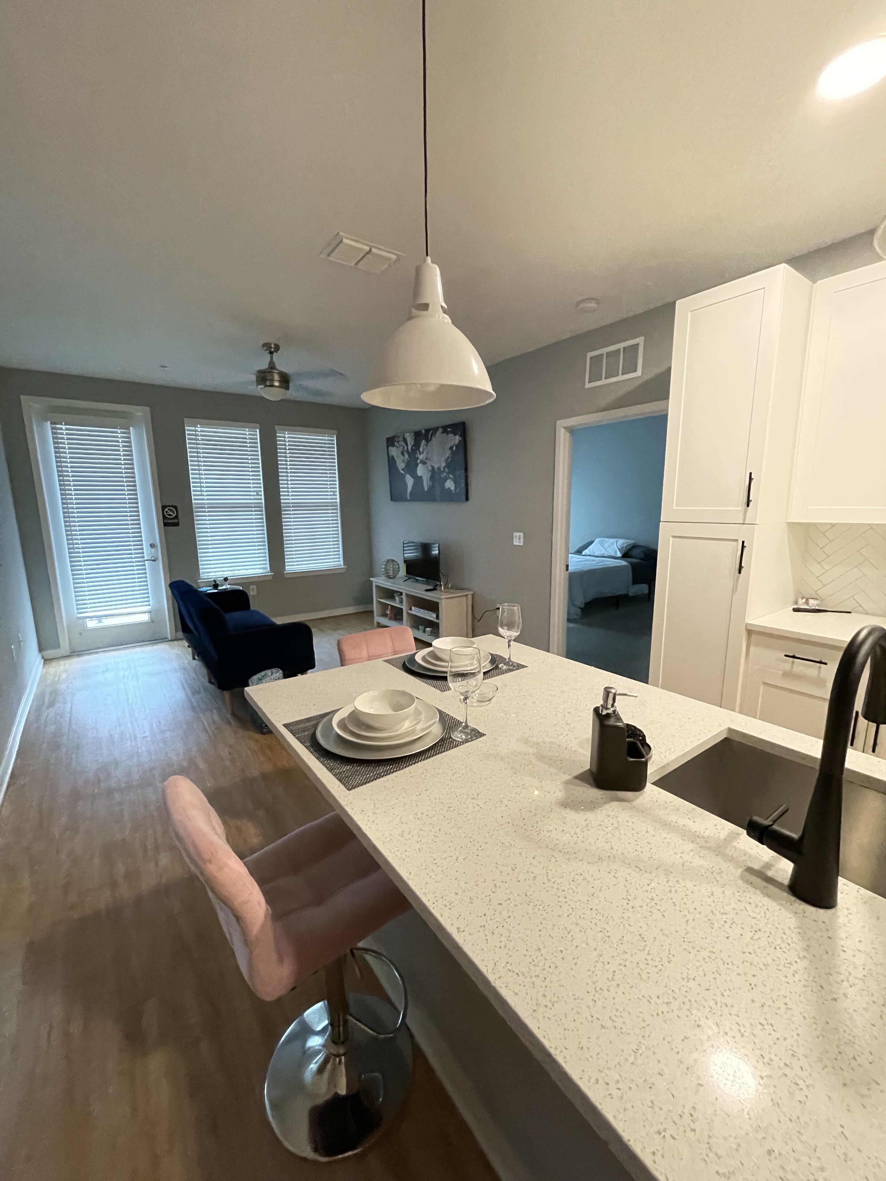 Near Seaworld Perfect NEW condo