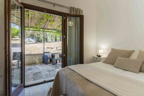 1 bedroom, iron/ironing board, WiFi