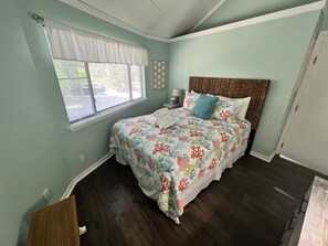 2 chambres, fer et planche à repasser, accès au Wi-Fi (inclus)
