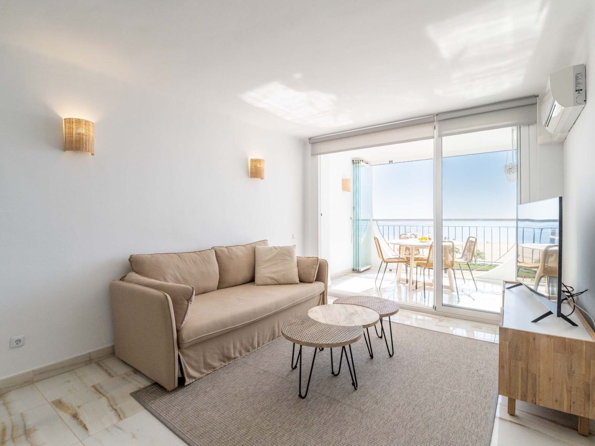 Nice apartment for 4 people with A/C, WIFI, TV, terrace and pets allowed