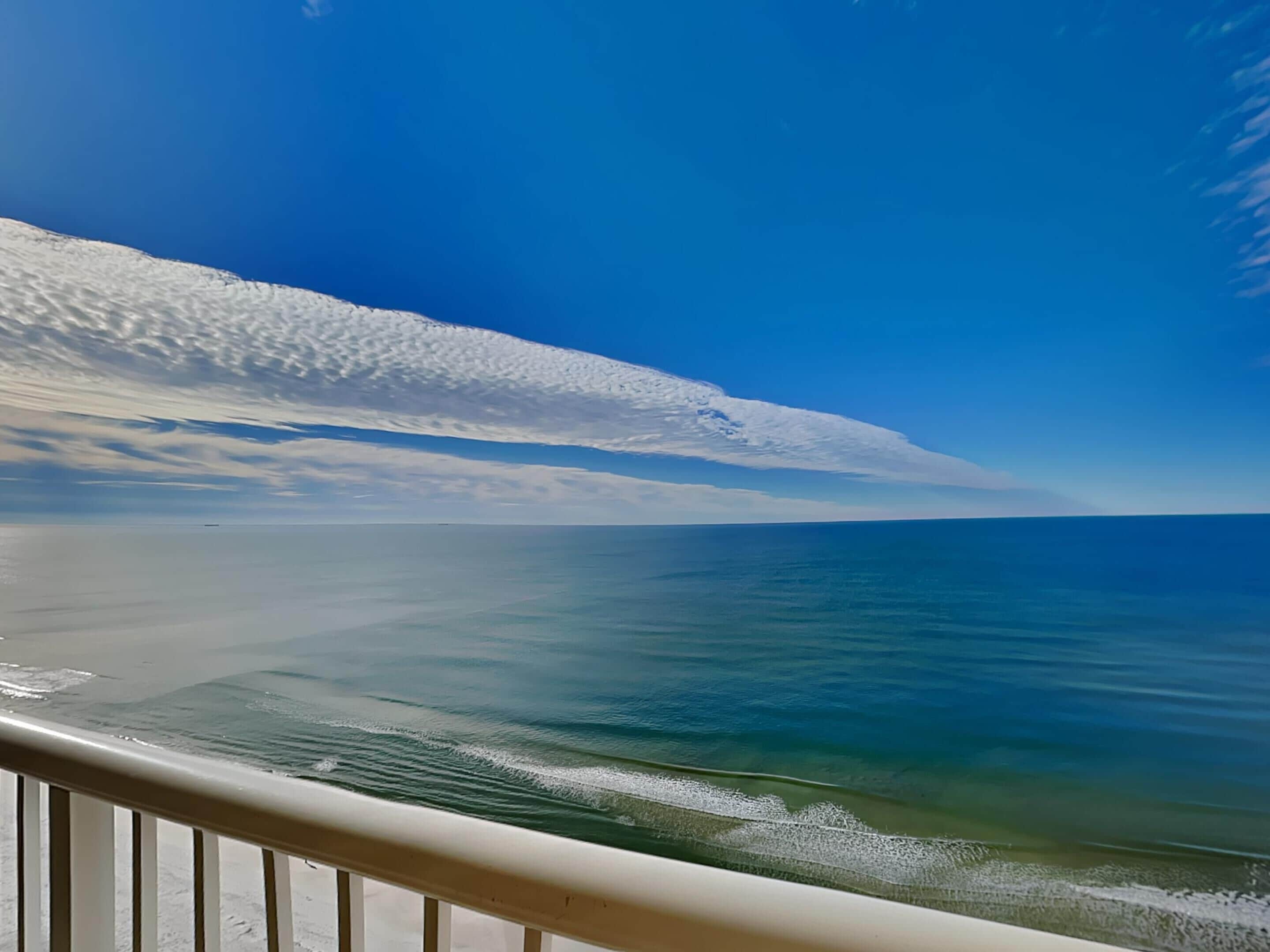 Condo, 3 phòng ngủ, ban công, quang cảnh biển (T2 2005 - No Pets) | Quang cảnh biển