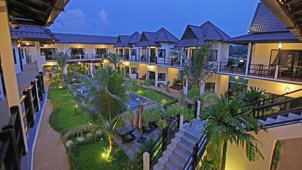 A resort with multiple villas, a central courtyard, and a pool area. - Sekla Villa Angkor (Siem Reap)