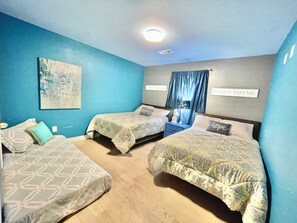 9 chambres, bureau, fer et planche à repasser, Wi-Fi gratuit