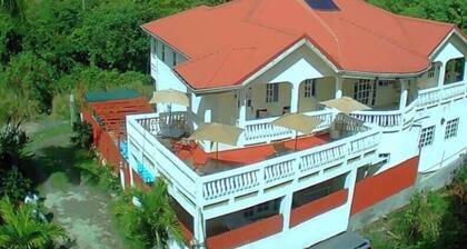 Comfort Suites- Special