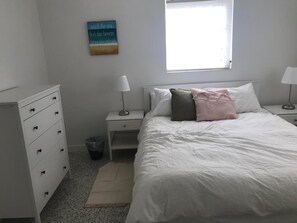 3 chambres, fer et planche à repasser, Wi-Fi, literie fournie