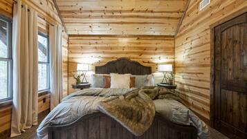 4 bedrooms, travel cot, free WiFi, bed sheets