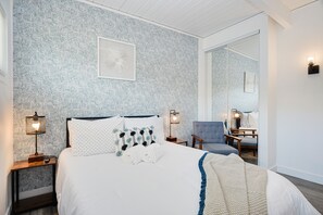 2 Schlafzimmer, Schreibtisch, Bügeleisen/Bügelbrett, kostenloses WLAN