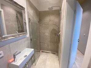 Dusche