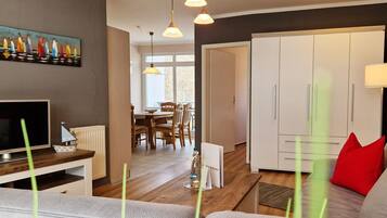 Fernseher, DVD-Player