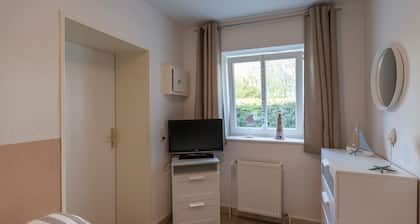 Willkommen in der Ferienwohnung Kleine Krabbe in KĂŒhlungsborn - Villa Sanssouci