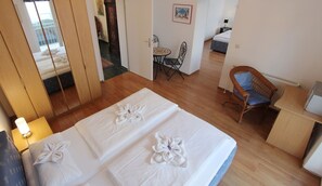 Imagen sin descripción, 4 de 16, botón