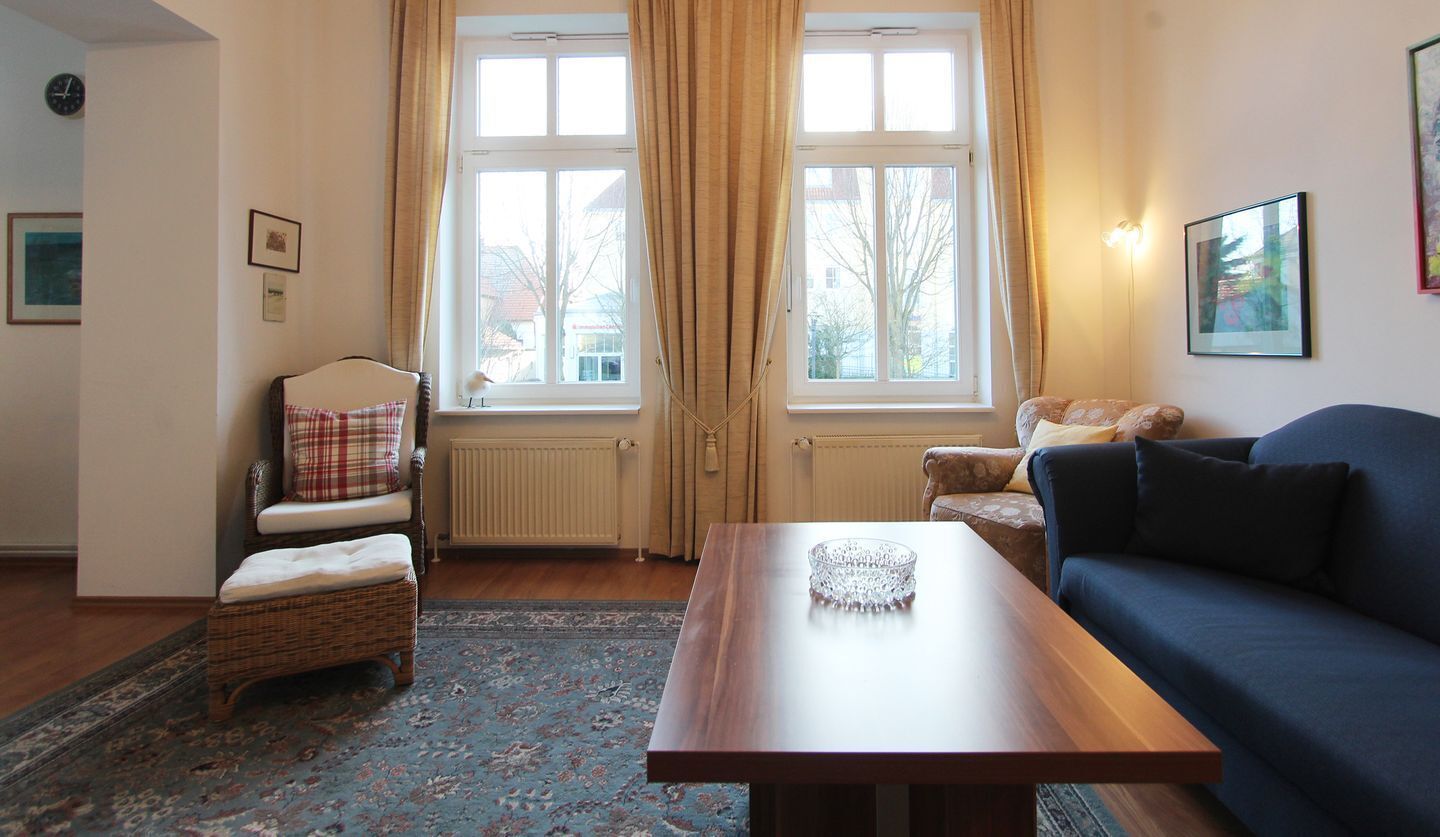 Fernseher, DVD-Player, Stereoanlage