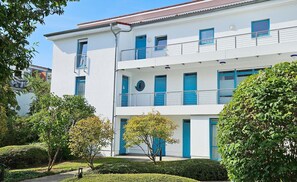 Imagen sin descripción, 5 de 16, botón