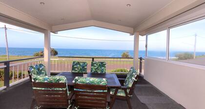 129 Sea Esplanade Burnett Heads