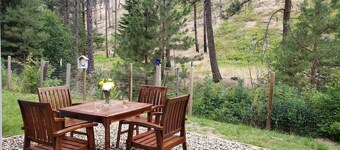 Lone Wolf Lodge - in Wallowa-Whitman Nat`l Forest