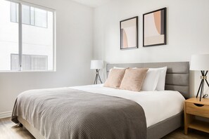 1 chambre, fer et planche Ă repasser, Wi-Fi, draps fournis