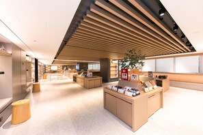 Lobby - Ji Hotel (Shanghai)