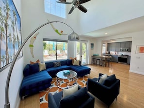 Smart TV, fireplace, offices