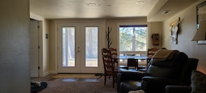 Interior - Serene Hideaway near nature and the Little Spokane River (Colbert)