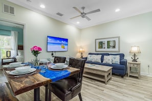 Smart TV - Private Gated Beach & Heated Pool: Modern Siesta Key Cottage at Beach Club on Crescent Beach (Sarasota)
