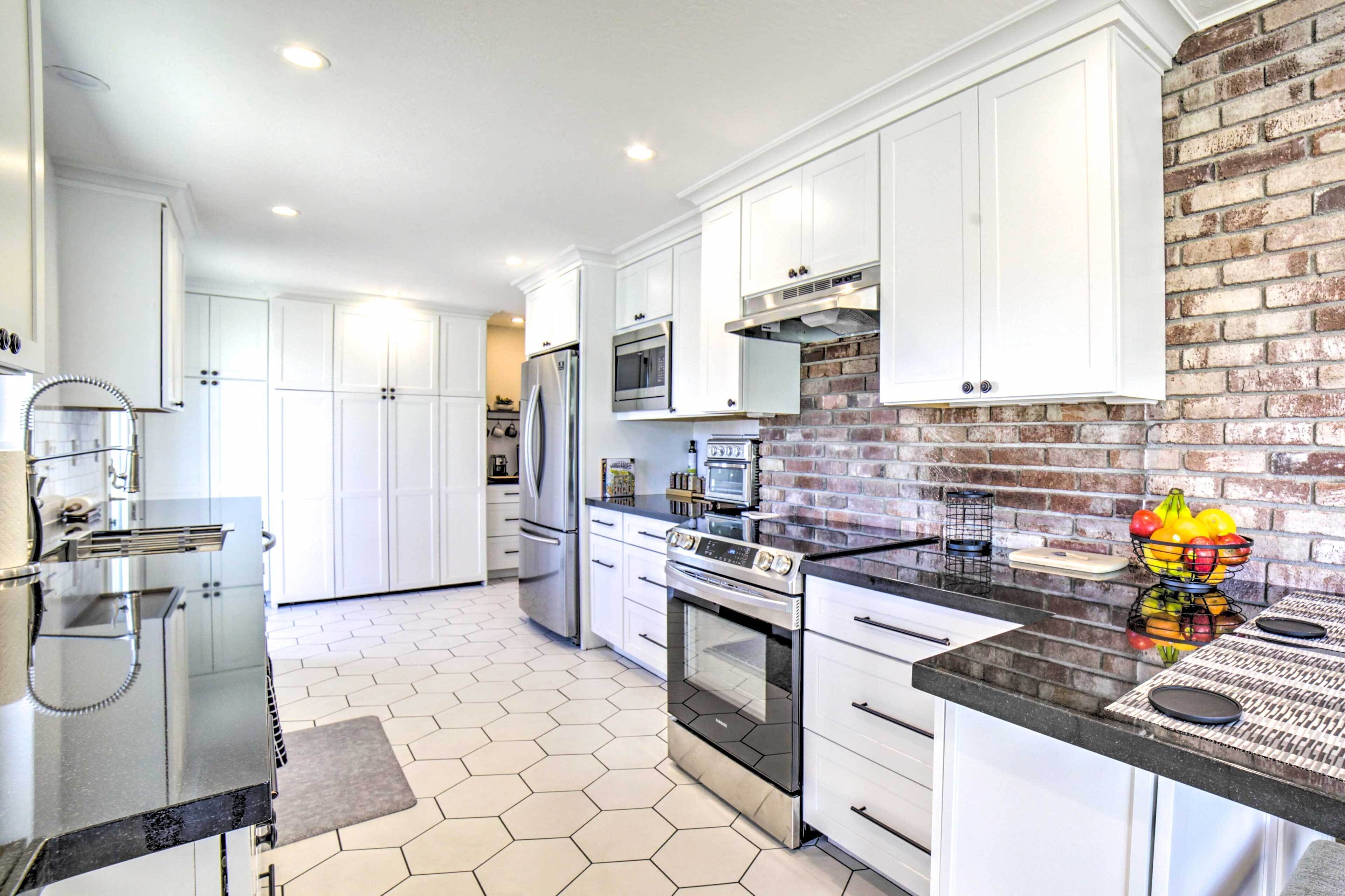 Remodeled Reno Retreat - Day Trip to Tahoe!