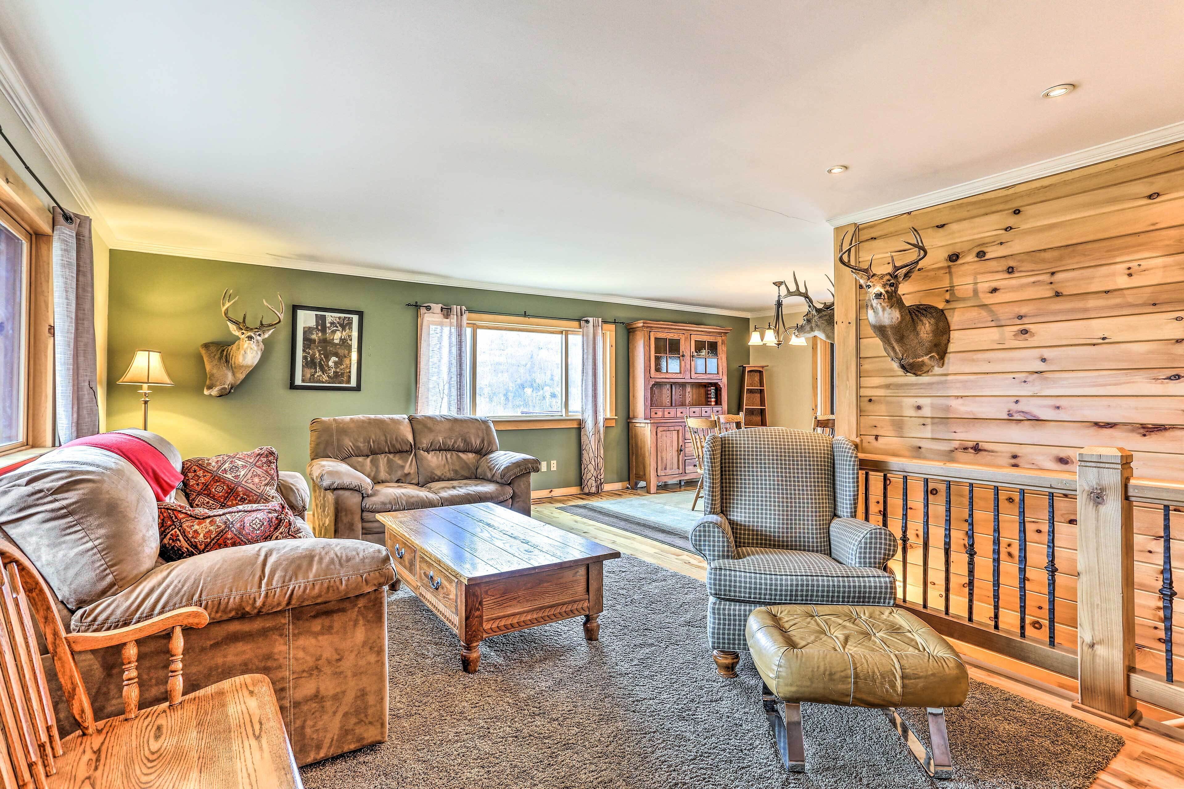 Peaceful Hancock Home w/ Patio, Deck & Grill!