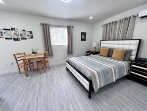 1 bedroom, iron/ironing board, Internet