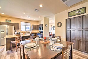 Dining - 15 Mi to Dtwn: Avondale Home w/ Pool & Yard (Avondale)