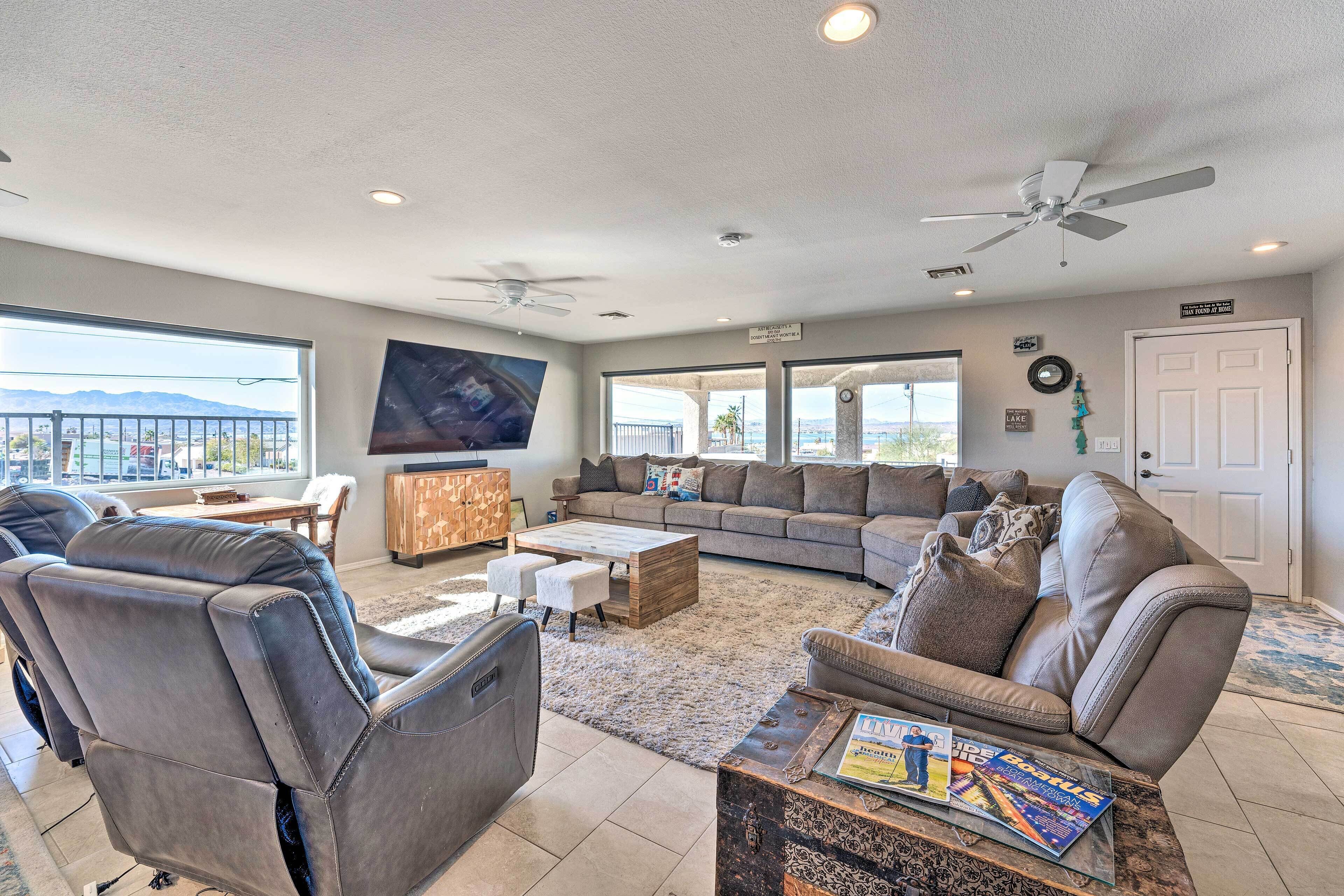 Lake Havasu City Home: Hot Tub & Swim Spa!