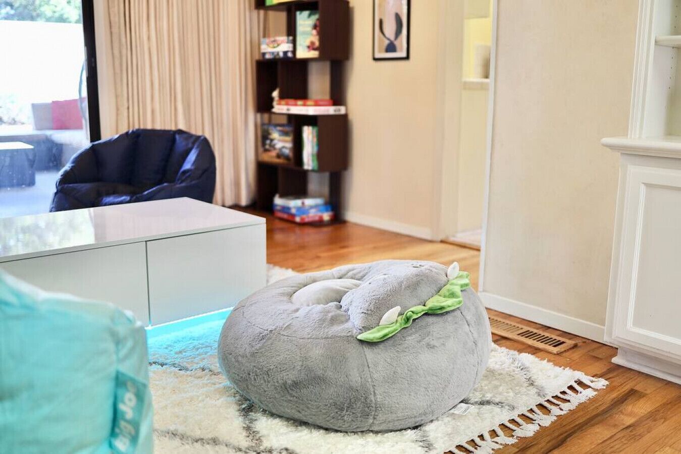 Villa Vino • Pool • Firepit • King Suite