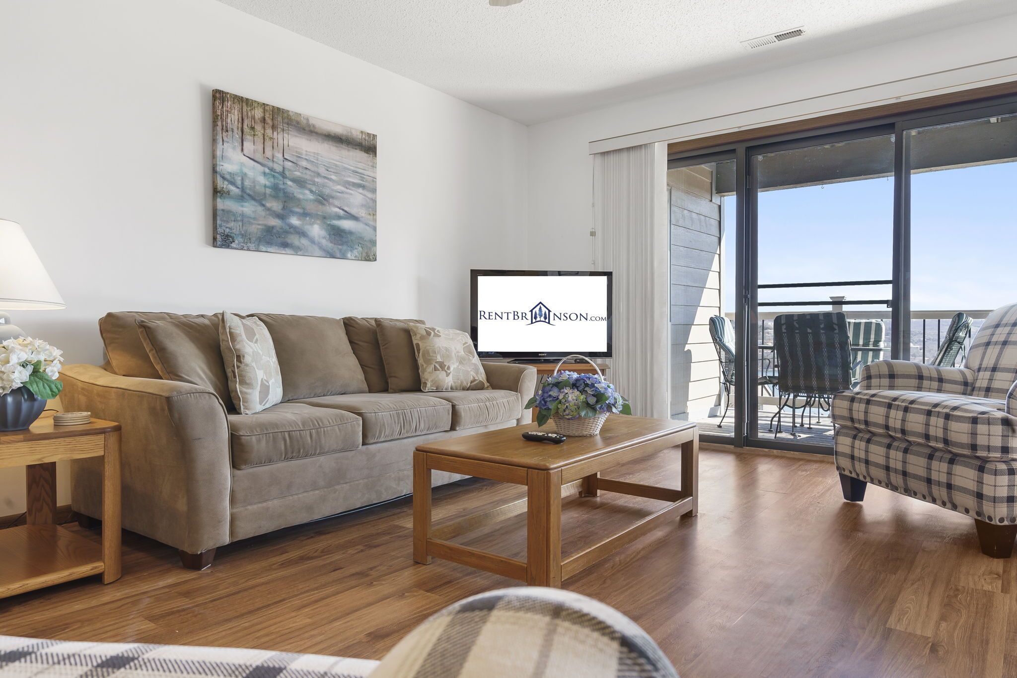 Next to Sdc, Breathing Views, Updated Condo, Free Wifi!