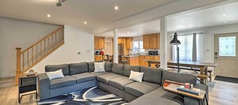 1 Mi to Tunnel Park: Holland Home w/ Fire Pit