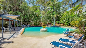 Udendørs pool, opvarmet pool