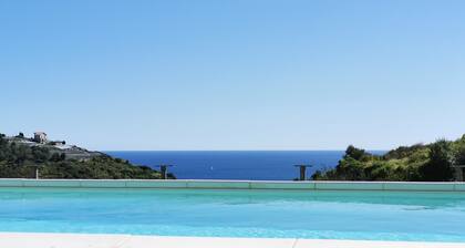 Holiday Home Angolo del Mare with Sea View & Shared Pool