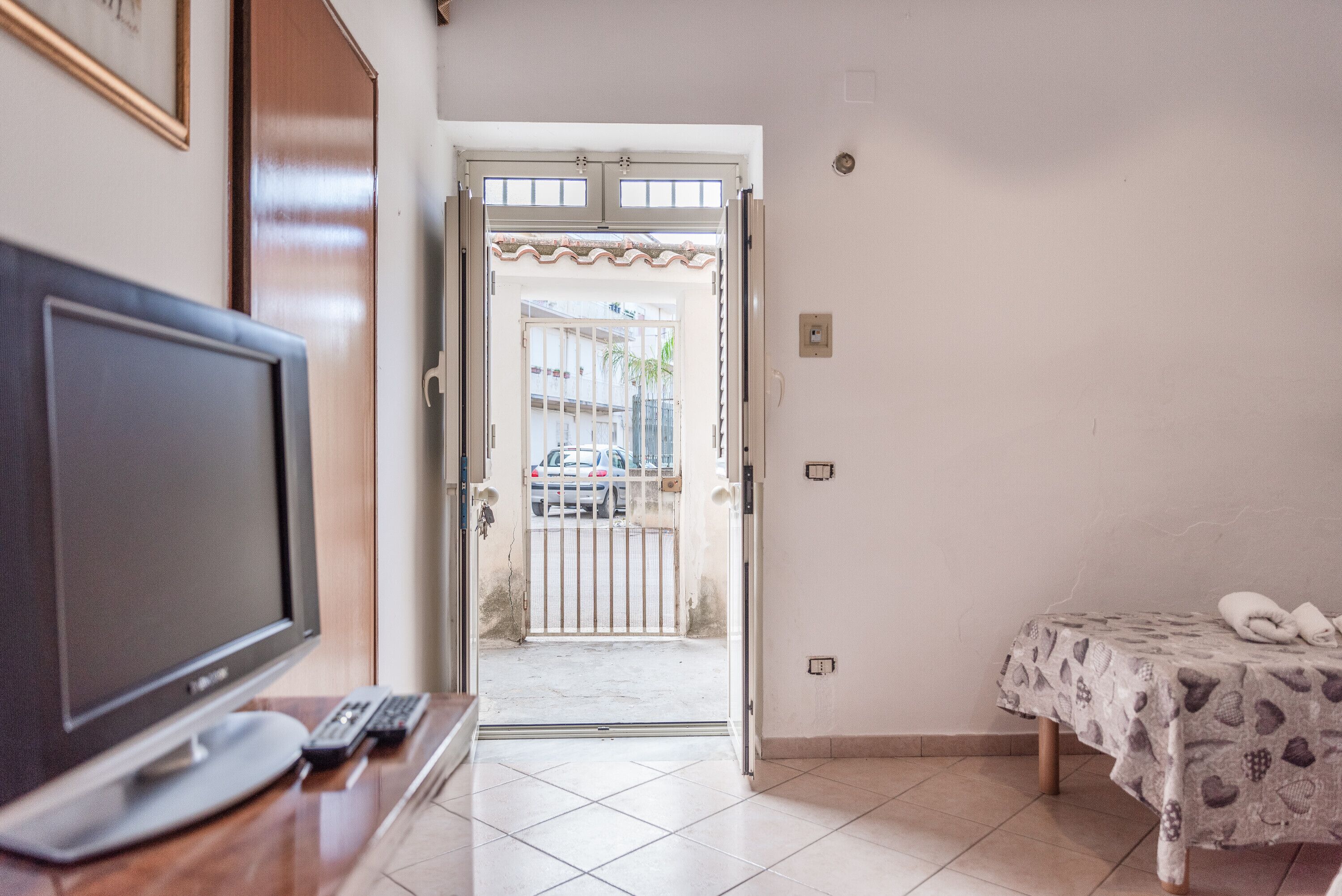 Holiday Home 'Casa Valentina' close to City Centre with Terrace & Wi-Fi