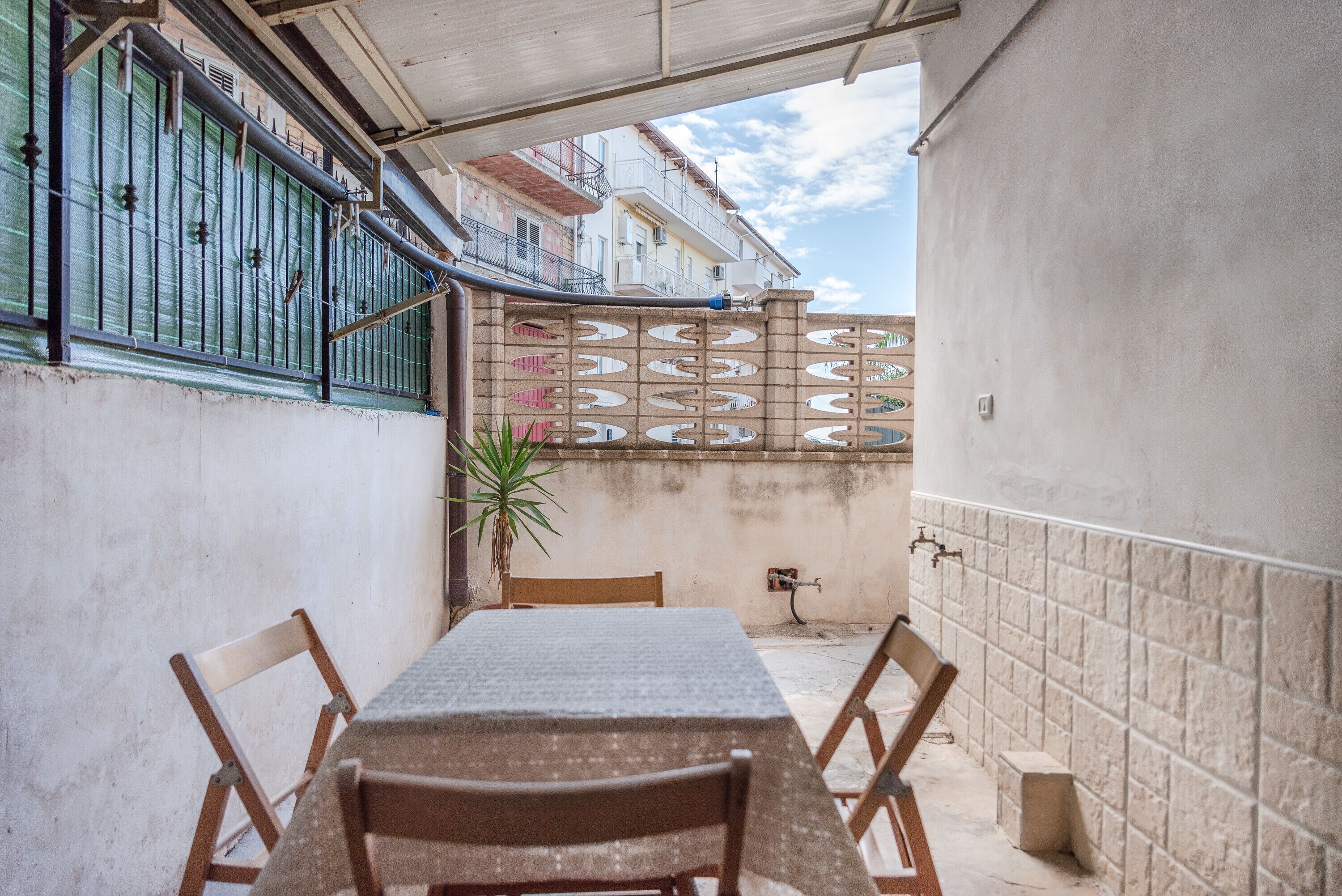 Holiday Home 'Casa Valentina' close to City Centre with Terrace & Wi-Fi