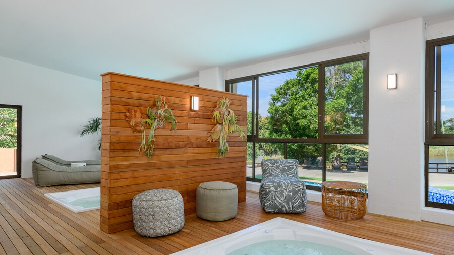 San Lameer Villa Rentals 3215