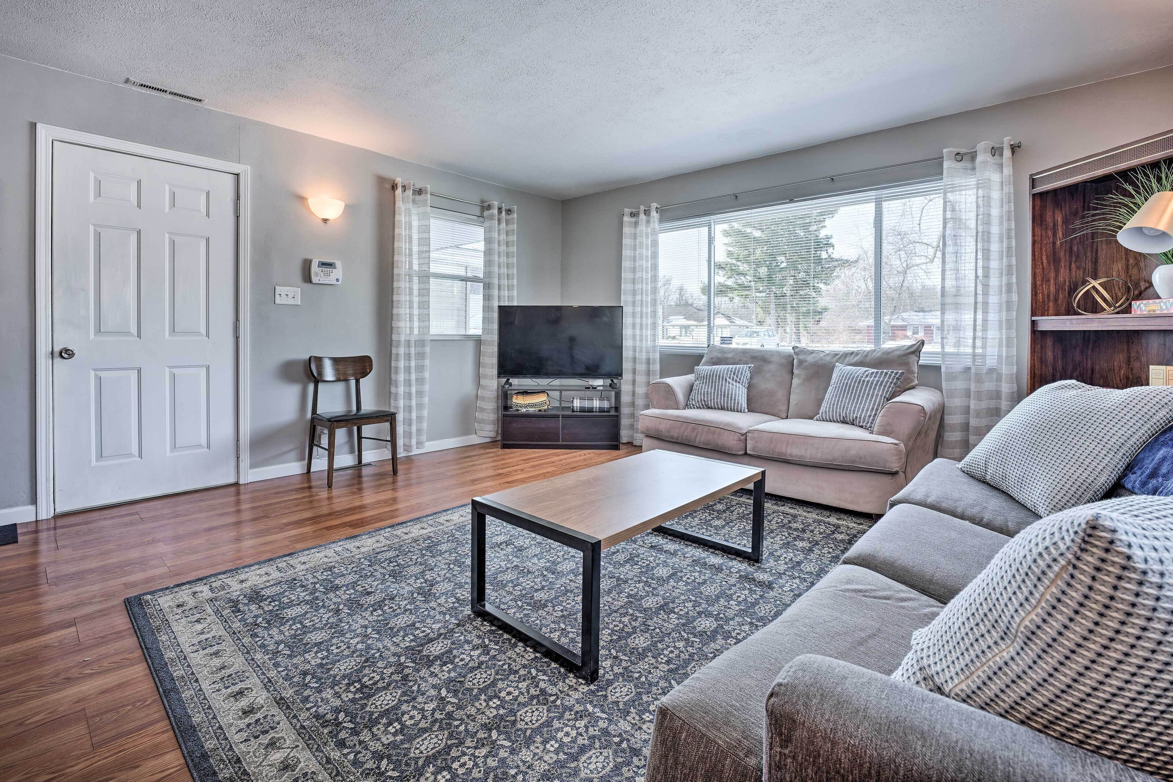 Cozy South Bend Retreat < 2 Mi to Notre Dame!