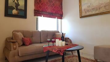 Comfort Apartment, 1 Bedroom | Living area