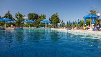 Outdoor pool, open 6:00 AM to 10:00 PM, pool umbrellas, sun loungers