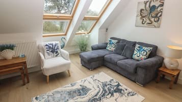 Cottage | Living area