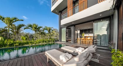 Balangan Beach Villa Freya