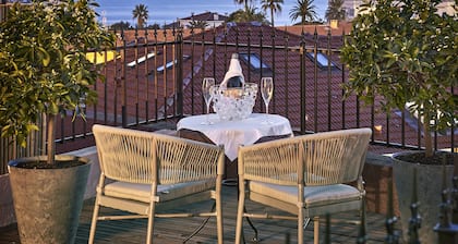 Hotel Le Suquet Cannes